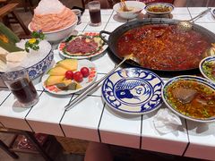 -旧街市鲜货老火锅(大光路店)