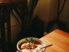 阿芙佳朵-彳亍咖啡·这里(水湾路店)