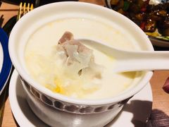雪耳鲜奶炖鸡-裕.鹅庄