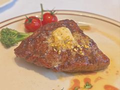 -马克西姆俄罗斯餐厅(通亚街店)