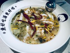 -江渔儿酸菜鱼·拔草餐厅(虎门君乐汇店)