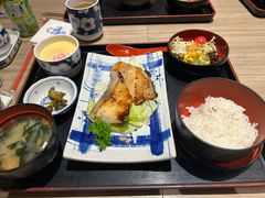 -小山日本料理(兴业太古汇店)