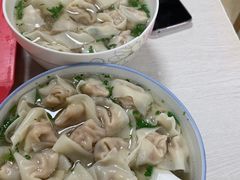 -周震馄饨