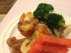 -嘉莱特和平国际酒店自助餐