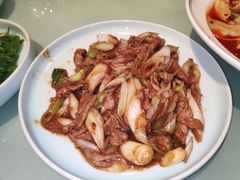 葱爆羊肉-三义和酒楼(千佛山店)