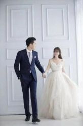 -金色芭莎婚纱摄影(昆山店)