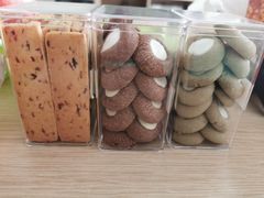 -半糖主义(龙绣街店)