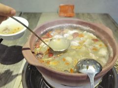 -东记炭炉·海鲜鸡煲(龙华店)