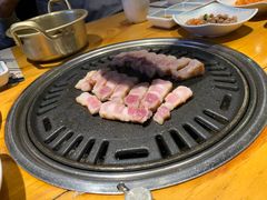 -唯成•韩国炭火烤肉 유성고기