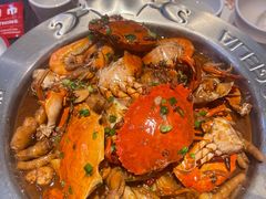 -胖哥俩肉蟹煲(盐城金鹰国际店)