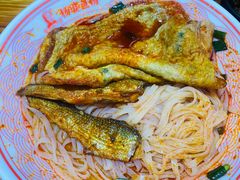 -杨婆鱼粉(骆仙路店)