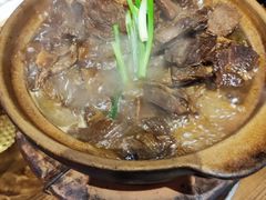 -阿润打边炉·鲜切鸡煲(华漕店)