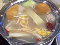 -魔法帽酱料牛肉小火锅(米兰店)