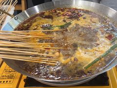-拈签一笑黄牛肉辣卤串串