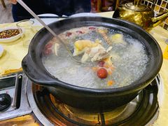 清远鸡-濠轩阁特色生蚝火锅(水湾路店)