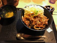 黑毛和牛丼-難波肉劇場