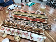 -胡须哥网红竹筒菜