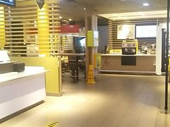 -麦当劳(海岸城店)