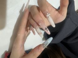 -LynLyn琳林美甲美睫