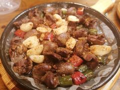 -老东镇啤酒屋海鲜加工·蒸汽海鲜·海鲜烧烤(台东店)