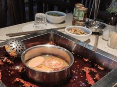 -二荆条·蜀鲜汇城市森林火锅