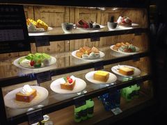 -魔方城市书房(中街益田店)