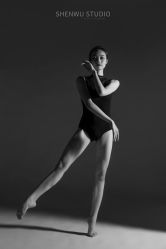 -深舞形体民族舞蹈工作室