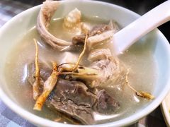 -阿政粤小馆(中央大街店)