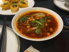 -麻六记(凤凰汇店)