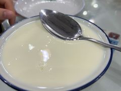 -黄师奶甜品店