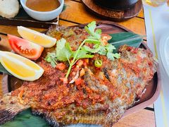 -三亚艾迪逊酒店·海滩烧烤 BARBACOA·现场乐队·浪漫晚餐·烧烤海鲜
