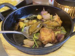 -潮界(LU·ONE凯德晶萃广场店)