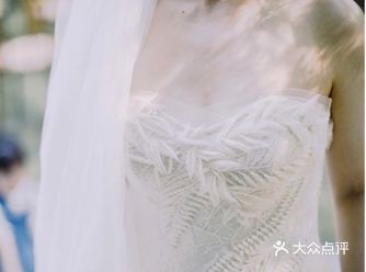建议各位准新郎新娘们一定要提前和摄影师沟通好