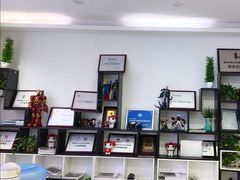 -CGWANG王氏教育(重庆校区)