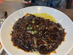炸酱面-香港饭店0410(明洞店)