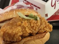 香辣鸡腿堡STN-肯德基(蓝桥店)