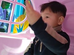 -蒙特利亲子乐园