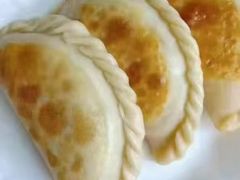 -红樱桃月嫂育婴师(徐汇总店)