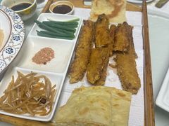 -闻道食府烙饼卷带鱼(原车耳营店原大觉寺店)