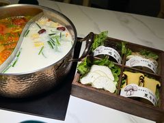 -椰子湾·海南火锅·糟粕醋·椰子鸡(正大广场店)