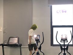 -汗水空间私教健身连锁(SM广场店)