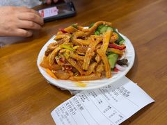 -刘信牛羊肉小炒泡馍(回民街店)