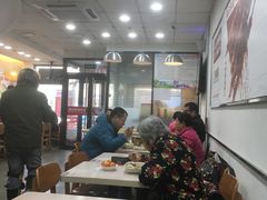 大堂-南城香·饭香串香馄饨香(青年路店)