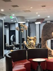 -TOP HAIR SALON