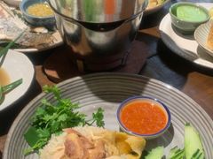 -拾光音乐餐酒吧(告庄星光夜市店)