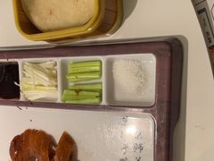 -荷塘秋月·本帮江浙菜(国权路店)