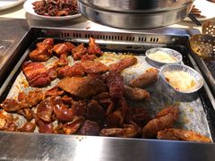 -爱客得牛排海鲜烤肉·火锅自助(春熙路黑金好店)