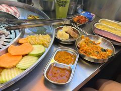 -哈哈碳都·牛肋条无限自助烤肉(台江万达店)