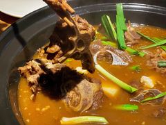 -红顶老汉烧鸡公羊蝎子火锅(学士街店)