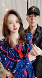 -十六番发型师事务所